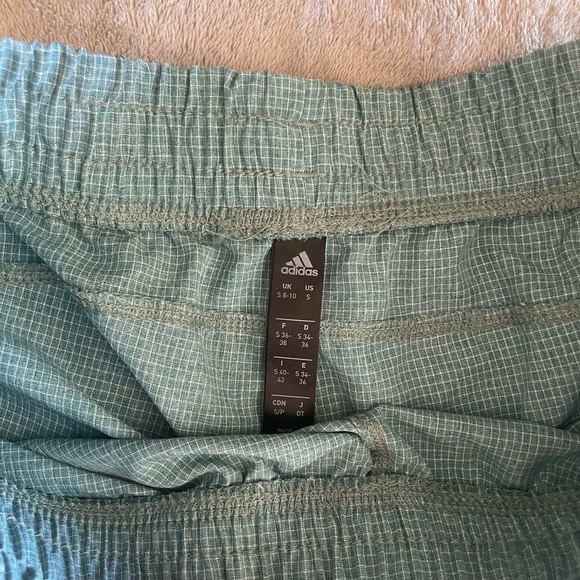 Adidas Blue and Green Athletic Shorts Lightweight Performance - Picture 4 of 6